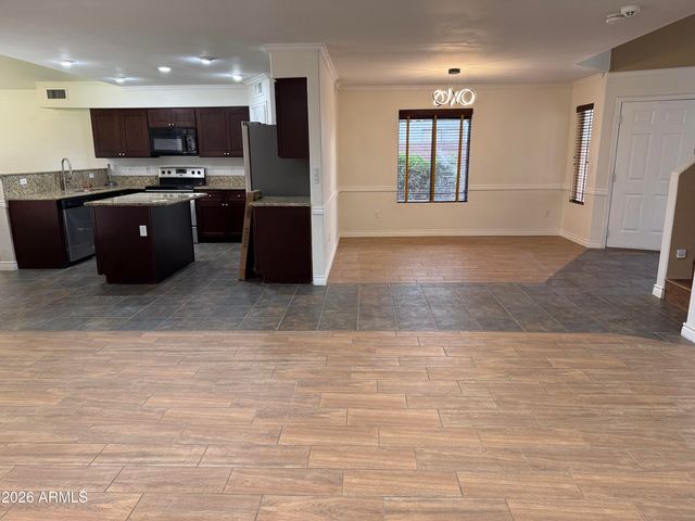 518 W Scott Avenue, Gilbert, AZ 85233