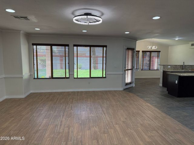 518 W Scott Avenue, Gilbert, AZ 85233