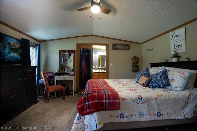 34350 Pleasant Valley Road, Wister, OK 74966