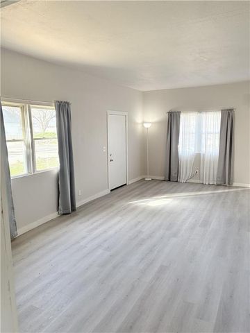 1444 S 8th Street, Atchison, KS 66002