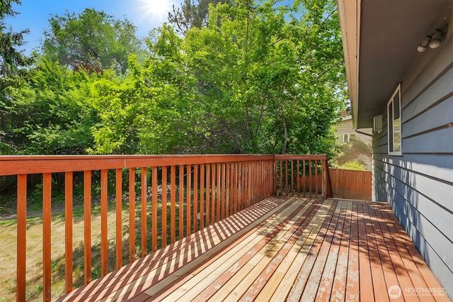 1410 NW 195th Street, Shoreline, WA 98177
