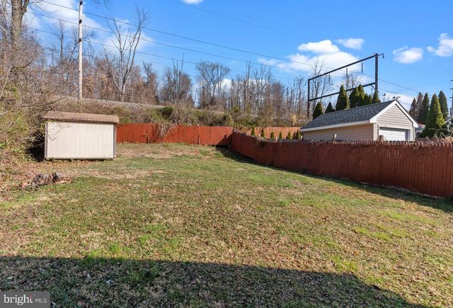 912 PARKER STREET, Langhorne, PA 19047
