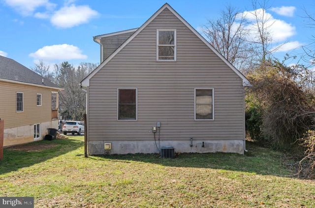 912 PARKER STREET, Langhorne, PA 19047