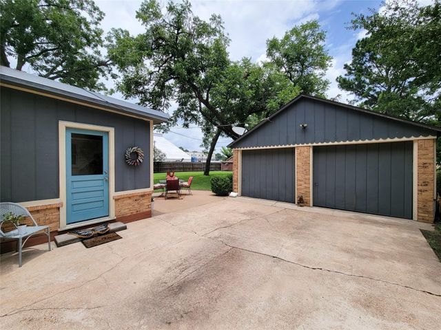 505 S Jackson Street, Brenham, TX 77833