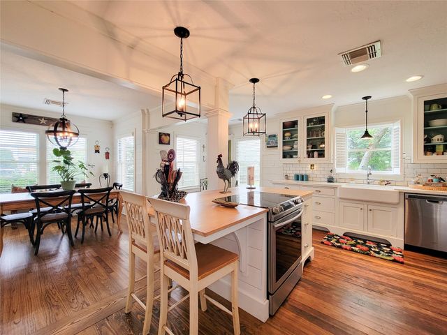 505 S Jackson Street, Brenham, TX 77833