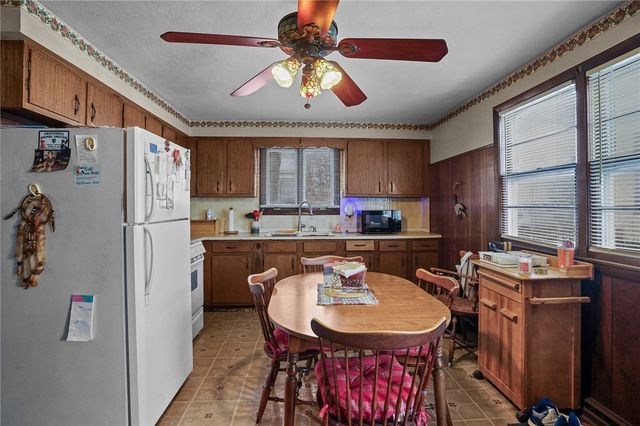 15 Job Street, Providence, RI 02904