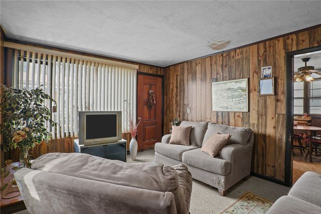 15 Job Street, Providence, RI 02904