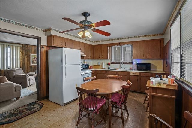 15 Job Street, Providence, RI 02904