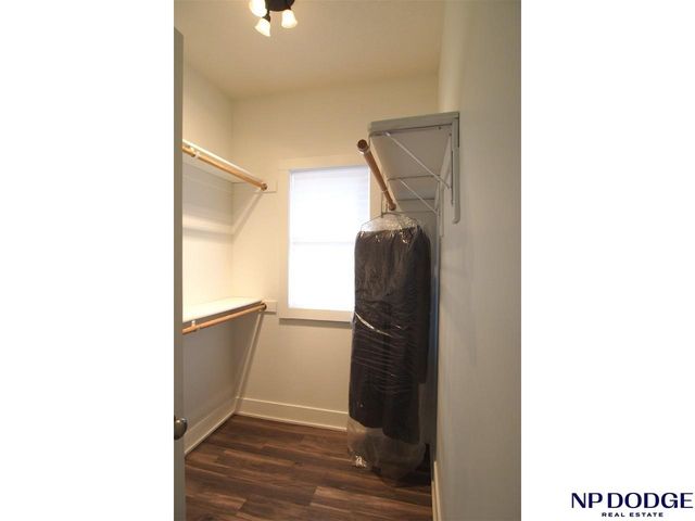 6906 N 24 Street, Omaha, NE 68112