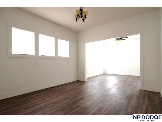 6906 N 24 Street, Omaha, NE 68112