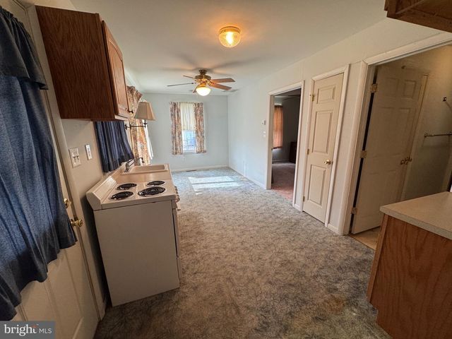 160 E MONMOUTH AVE, Sewell, NJ 08080