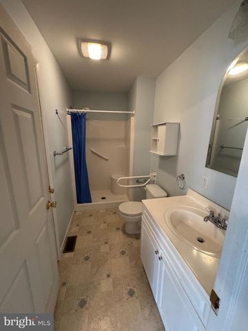 160 E MONMOUTH AVE, Sewell, NJ 08080