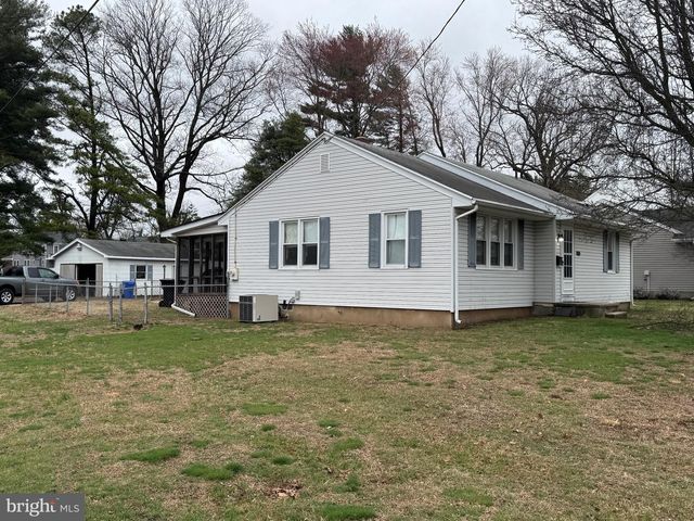 160 E MONMOUTH AVE, Sewell, NJ 08080