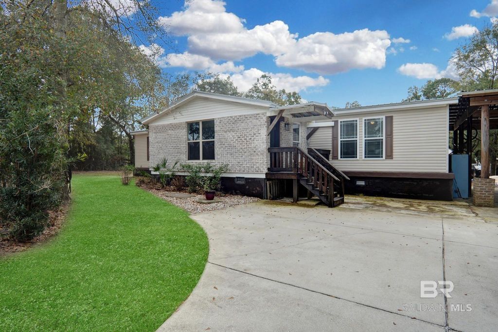 32578 W Carrier Drive, Lillian, AL 36549