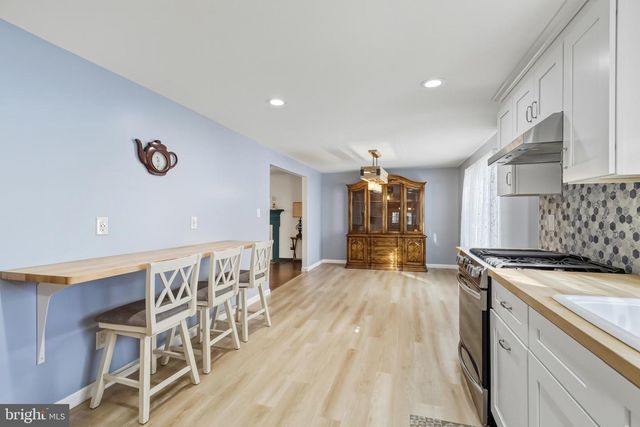 1217 FORGE RD, Cherry Hill, NJ 08034