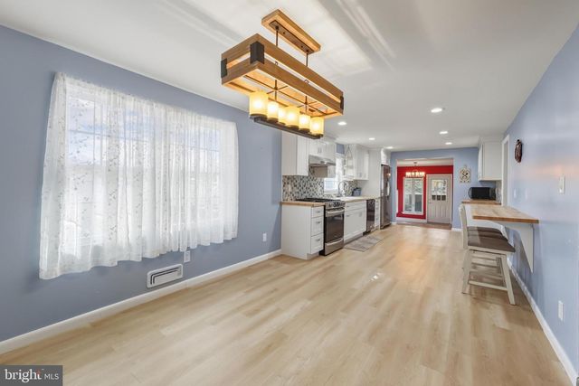 1217 FORGE RD, Cherry Hill, NJ 08034