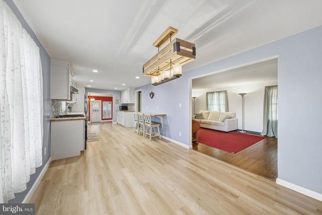 1217 FORGE RD, Cherry Hill, NJ 08034