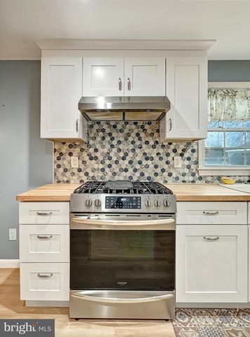 1217 FORGE RD, Cherry Hill, NJ 08034