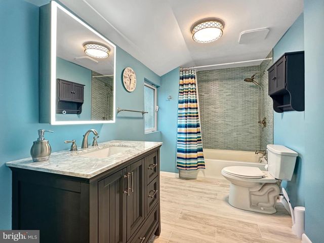 1217 FORGE RD, Cherry Hill, NJ 08034