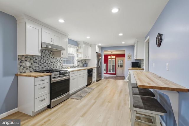 1217 FORGE RD, Cherry Hill, NJ 08034