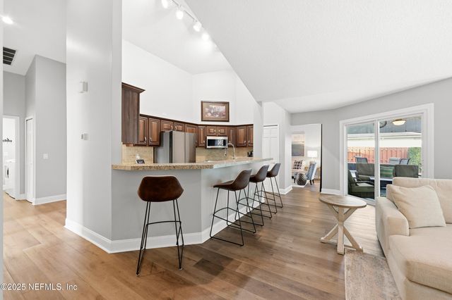 3764 HELICON Drive, Jacksonville, FL 32223