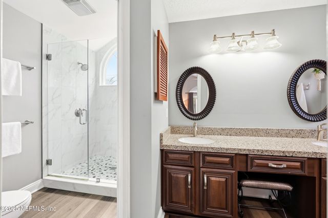 3764 HELICON Drive, Jacksonville, FL 32223