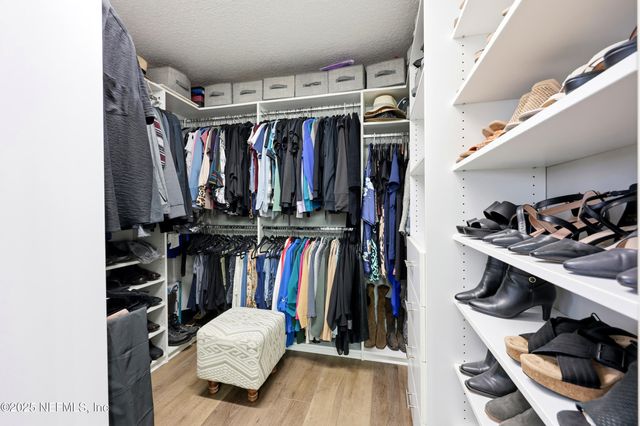 3764 HELICON Drive, Jacksonville, FL 32223