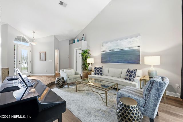 3764 HELICON Drive, Jacksonville, FL 32223