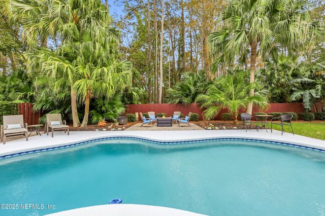 3764 HELICON Drive, Jacksonville, FL 32223