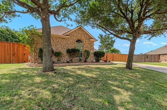 1837 Trail Drive, Rockwall, TX 75087