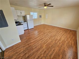 331 South 9th Street 4, Las Vegas, NV 89101