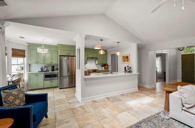 1016 Pine Martin Road, Beaufort, SC 29902
