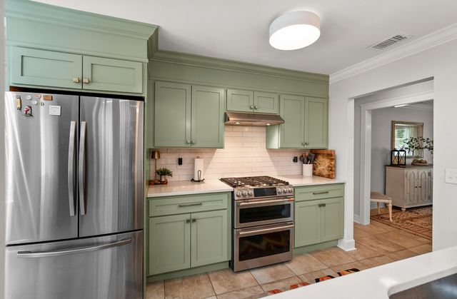 1016 Pine Martin Road, Beaufort, SC 29902