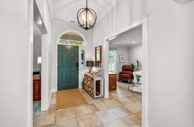 1016 Pine Martin Road, Beaufort, SC 29902