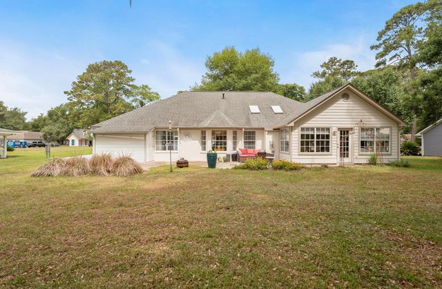 1016 Pine Martin Road, Beaufort, SC 29902