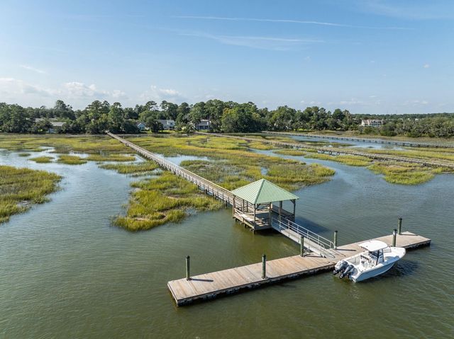 1016 Pine Martin Road, Beaufort, SC 29902