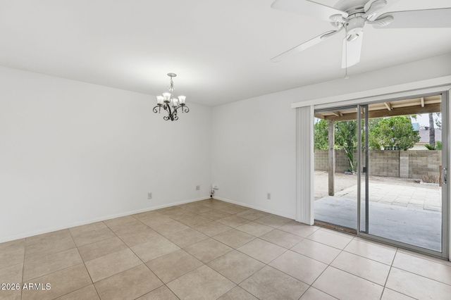 2302 E WALTANN Lane, Phoenix, AZ 85022