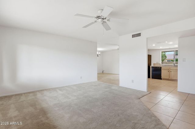2302 E WALTANN Lane, Phoenix, AZ 85022