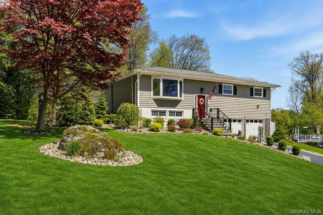 56 Tanager Road, Mahopac, NY 10541