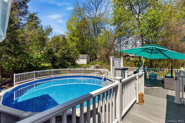 56 Tanager Road, Mahopac, NY 10541
