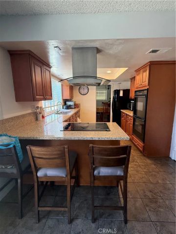 811 Redlen, Whittier, CA 90601