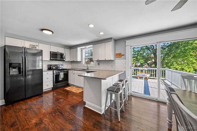 6129 Ridgecrest Drive, Cicero, NY 13212