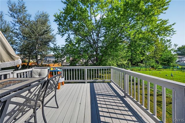 6129 Ridgecrest Drive, Cicero, NY 13212