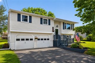 6129 Ridgecrest Drive, Cicero, NY 13212