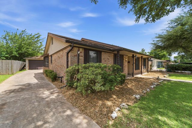 11003 Sageorchard Lane, Houston, TX 77089