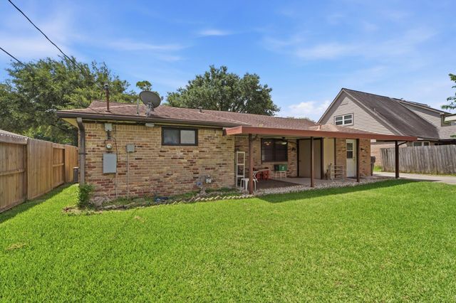 11003 Sageorchard Lane, Houston, TX 77089