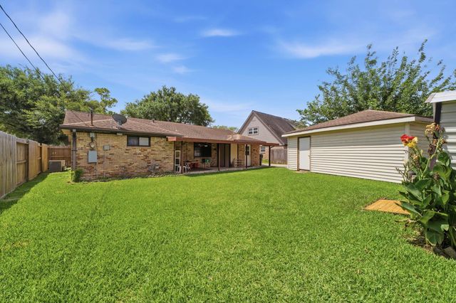 11003 Sageorchard Lane, Houston, TX 77089