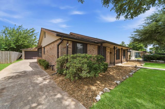11003 Sageorchard Lane, Houston, TX 77089