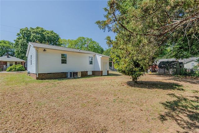 830 Stockard Street, Burlington, NC 27217