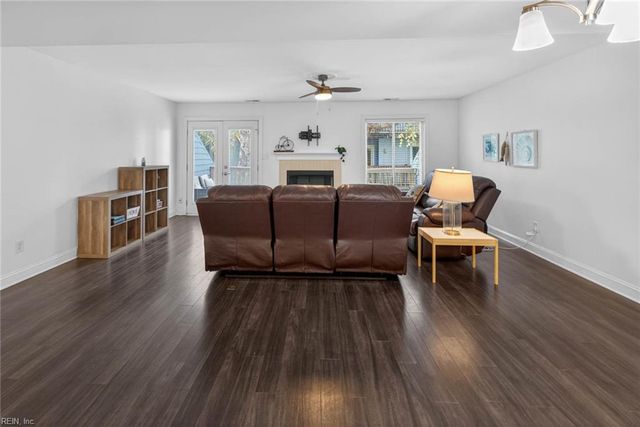 337 25th ST, Virginia Beach, VA 23451